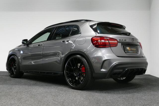 Mercedes-Benz GLA-KLASSE AMG 45 4MATIC Premium Plus / UNIEK / Panoramadak / AMG Performance sport-uitlaat / Stoelverwarming / Achteruitrijcamera / LED High Performance koplampen / Cruise Control / 20'' LMV / Rode remzadels
