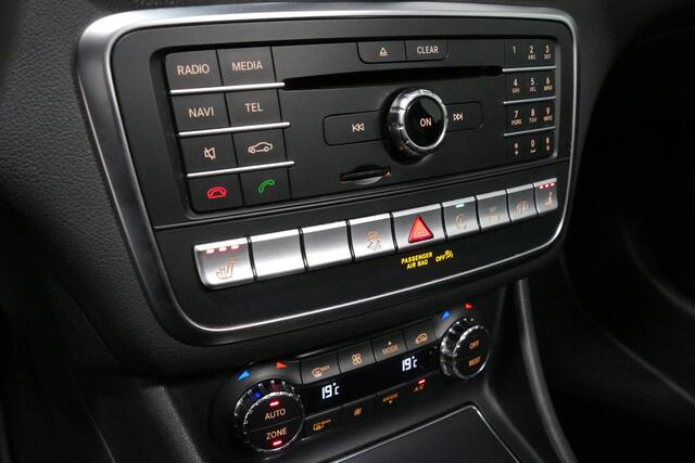 Mercedes-Benz GLA-KLASSE AMG 45 4MATIC Premium Plus / UNIEK / Panoramadak / AMG Performance sport-uitlaat / Stoelverwarming / Achteruitrijcamera / LED High Performance koplampen / Cruise Control / 20'' LMV / Rode remzadels