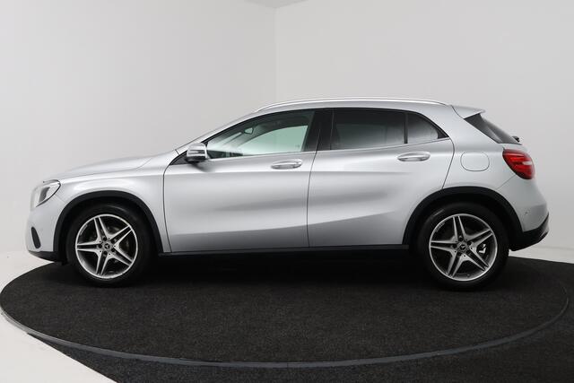 Mercedes-Benz GLA-KLASSE 180 Sport Edition (STOELVERWARMING, NAVIGATIE, LED, SPORTSTOELEN, GOED ONDERHOUDEN)