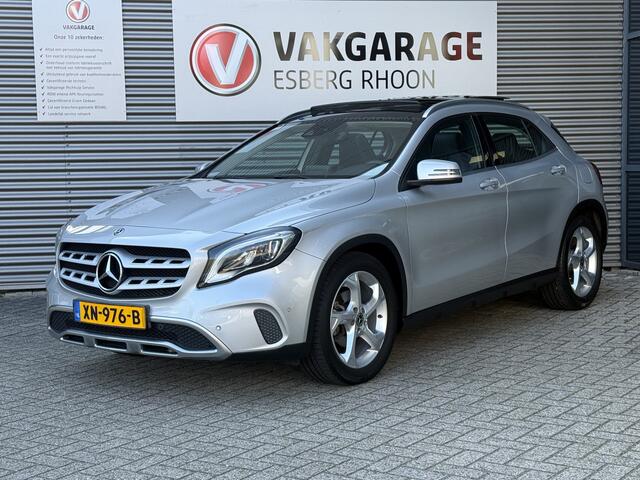 Mercedes-Benz GLA-KLASSE 180 Premium AUTOMAAT,NAVI/CAM,PANO