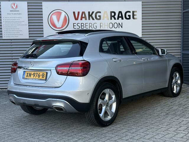 Mercedes-Benz GLA-KLASSE 180 Premium AUTOMAAT,NAVI/CAM,PANO
