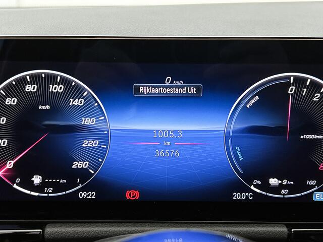 Mercedes-Benz GLA-KLASSE 250 e Plug-In Hybride | Trekhaak | Nightpakket | Sfeerverlichting | 11 kW Laden | Stuur en Stoelverwarming | Inclusief 24 maanden MB Certified garantie voor Europa.