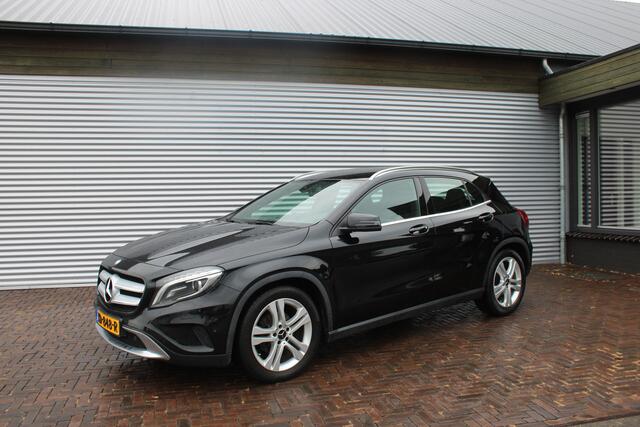 Mercedes-Benz GLA-KLASSE 180 Premium Plus lage km