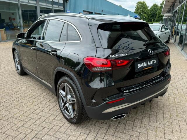 Mercedes-Benz GLA-KLASSE 200 AMG LINE AUTOMAAT NAVI PDC-CAMERA STOELVW.