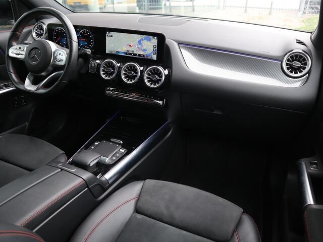Mercedes-Benz GLA-KLASSE 250 e AMG Line