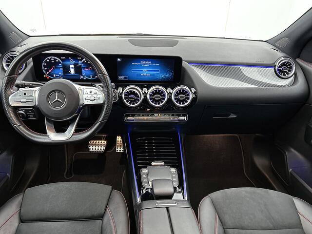Mercedes-Benz GLA-KLASSE 180 AMG Line Panoramadak | Stoelverwarming | Sfeerverlichting | Keyless Go | incl. 24 maanden Mercedes-Benz Certified Garantie