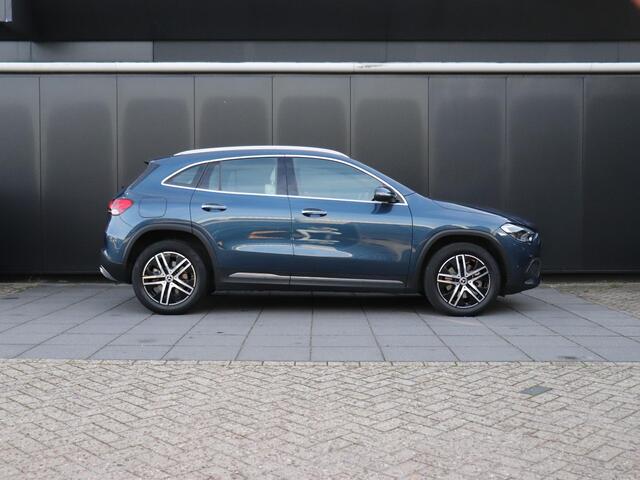 Mercedes-Benz GLA-KLASSE 250 e AMG Line | LEDER | MEMORY | PANO-DAK | CAMERA | STOEL/STUURVERW. | NAVI | CRUISE |