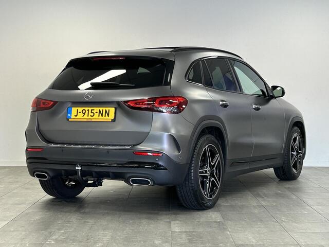 Mercedes-Benz GLA-KLASSE 200 AMG Line | Pano | Trekhaak | Memory | Mat grijs |