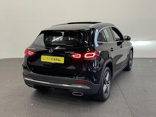 Mercedes-Benz GLA-KLASSE 250 e AMG Line PHEV Automaat Panorama dak 360 Camera Adaptieve Led Leder Interieur elektrische Achterklep Carplay/Android Auto Navigatie