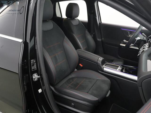 Mercedes-Benz GLA-KLASSE 250 e Business Solution AMG | Panoramadak | 360 graden camera | Memory | Keyless | Head-up display | Sfeerverlichting |