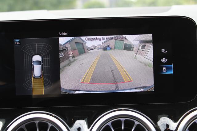 Mercedes-Benz GLA-KLASSE 250 e AMG Line PHEV SOh 98.3% PANO SFEER NAVI LED 58000KM!!!