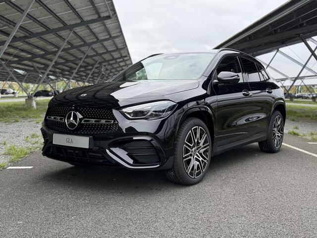 Mercedes-Benz GLA-KLASSE 250 e 140 Years Edition | AMG line | Night | Panoramadak | Head-up display | Trekhaak | 360 camera | Memory stoelen |