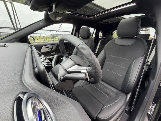 Mercedes-Benz GLA-KLASSE 250 e 140 Years Edition | AMG line | Night | Panoramadak | Head-up display | Trekhaak | 360 camera | Memory stoelen |