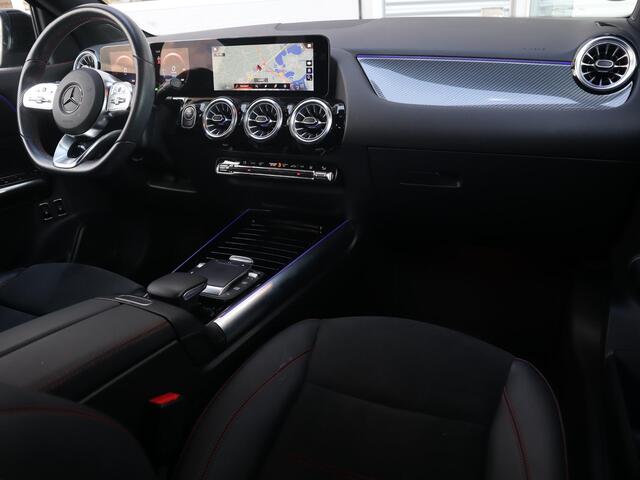Mercedes-Benz GLA-KLASSE 250 e AMG Line