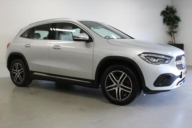 Mercedes-Benz GLA-KLASSE 250 e Progressive | NL-AUTO+N.A.P! | CLIMA | CAMERA | LEDER | LED | DAB-RADIO | CRUISE | 18'LMV |