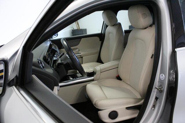Mercedes-Benz GLA-KLASSE 250 e Progressive | NL-AUTO+N.A.P! | CLIMA | CAMERA | LEDER | LED | DAB-RADIO | CRUISE | 18'LMV |