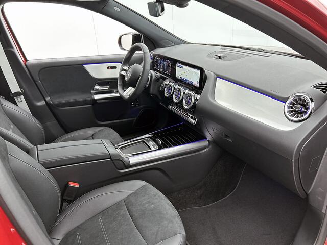 Mercedes-Benz GLA-KLASSE 250 e 140 Year Edition | Nightpakket | Spiegelpakket | Panoramaschuifdak | Dodehoekassistent | 20" tien-dubbelspaaks AMG velgen | Sound system |