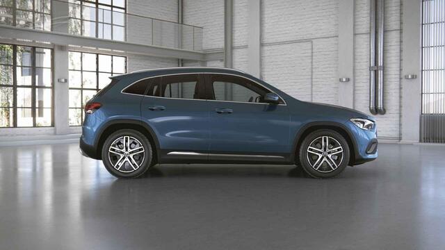 Mercedes-Benz GLA-KLASSE 250 e AMG Line | Stoelverwarming | Achteruitrijcamera | Apple Carplay |