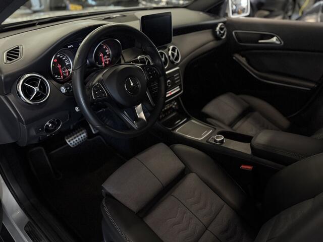 Mercedes-Benz GLA-KLASSE 180D 109PK automaat / LED / Apple CarPlay / *NAP*