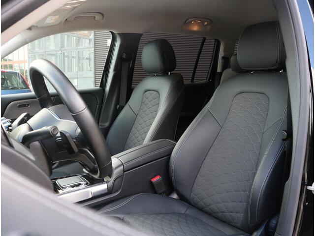 Mercedes-Benz GLB-Klasse 250 4MATIC Advantage 7p. Night edition | Camera | Widescreen