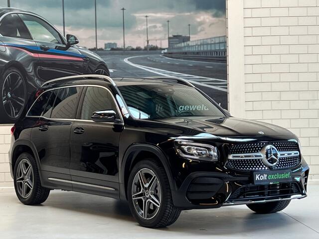 Mercedes-Benz GLB-Klasse 250 AMG Line 224 PK / Automaat / Panoramadak / AMG Leder Sport Stoel Pakket / 19" LM Velgen / Apple Carplay / Navigatie / Camera / LED / 1e Eigenaar!