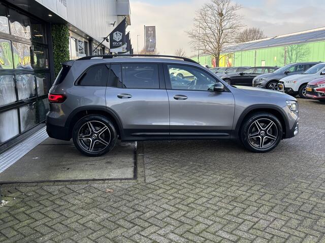 Mercedes-Benz GLB-Klasse 200d 4MATIC AMG Night | Trekhaak | Carplay | Spoor Pakket