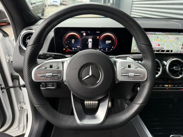 Mercedes-Benz GLB-Klasse 200 Premium Plus Pano/Trekhaak/Leder/standkachel