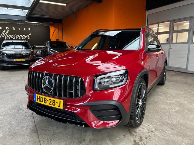 Mercedes-Benz GLB-Klasse AMG 35 4M PREM / Pano / 360camera / Burmester / 21inch