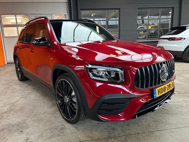 Mercedes-Benz GLB-Klasse AMG 35 4M PREM / Pano / 360camera / Burmester / 21inch