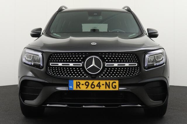 Mercedes-Benz GLB-Klasse 200 AMG Night-Paket Camera Dodehoek Sfeerverlichting
