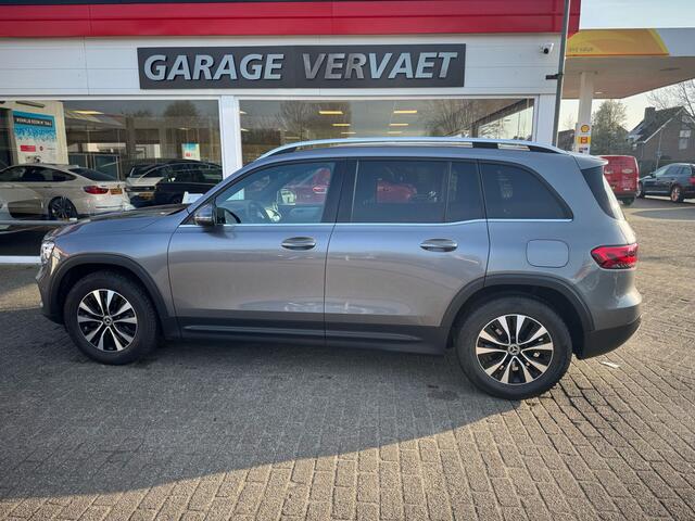 Mercedes-Benz GLB-Klasse 180 Business Solution