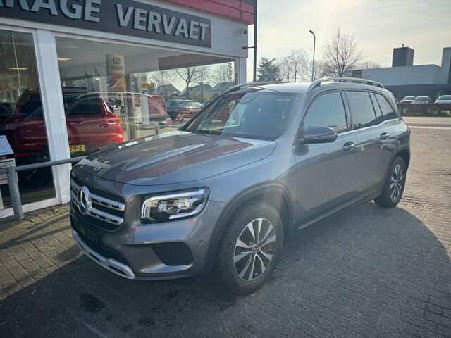 Mercedes-Benz GLB-Klasse 180 Business Solution