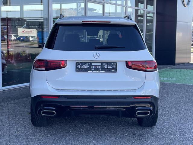 Mercedes-Benz GLB-Klasse 200 AMG | Panoramdak | Trekhaak