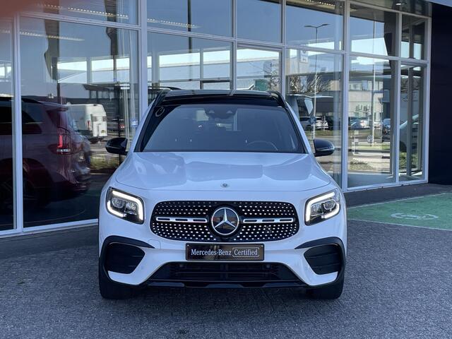 Mercedes-Benz GLB-Klasse 200 AMG | Panoramdak | Trekhaak