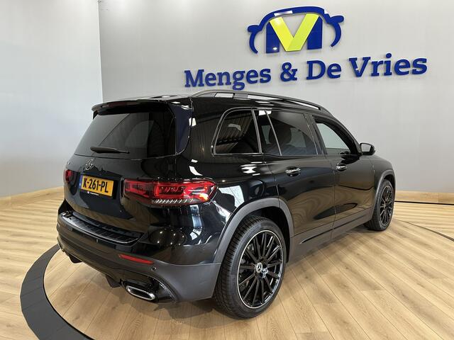 Mercedes-Benz GLB-Klasse 250 Premium Plus 7pers. AMG Line | LED | Panorama | Trekhaak | Widescreen | Sfeer | Keyless | 20" velgen | Apple Carplay Android Auto | Isofix | NAP |