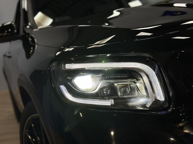 Mercedes-Benz GLB-Klasse 250 Premium Plus 7pers. AMG Line | LED | Panorama | Trekhaak | Widescreen | Sfeer | Keyless | 20" velgen | Apple Carplay Android Auto | Isofix | NAP |
