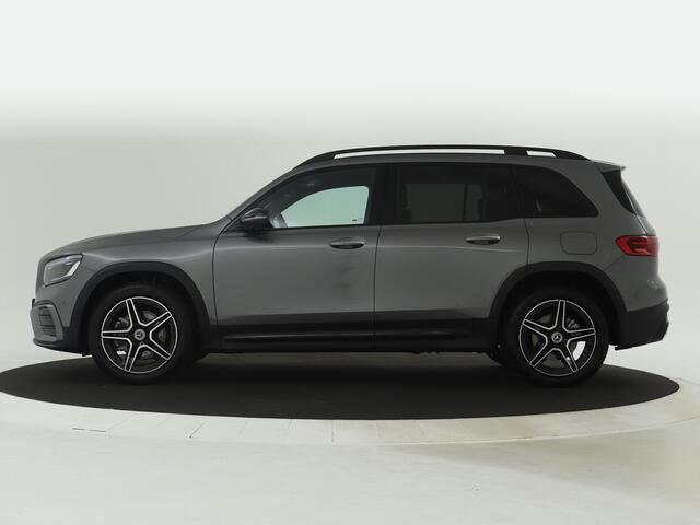Mercedes-Benz GLB-Klasse 180 AMG Line LIMITED 7p. | Trekhaak | Nightpakket | Parkeerpakket met achteruitrijcamera | Keyless-Go comfortpakket | GUARD 360 ° Vehicle protection Plus | EASY PACK achterklep | Verwarmde stoelen vooraan |
