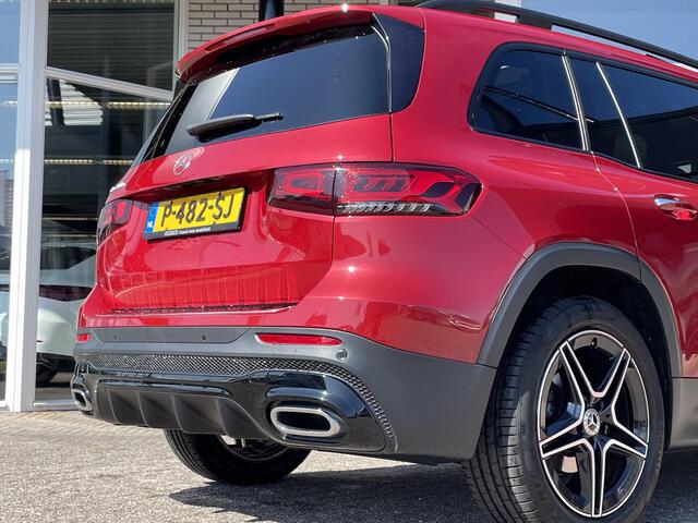 Mercedes-Benz GLB-Klasse 200 AMG | Panoramadak | Night Pakket