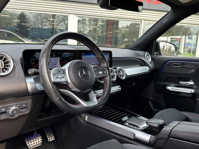 Mercedes-Benz GLB-Klasse 180 AMG-Line | Sfeer | Camera | Widescreen | Night pakket