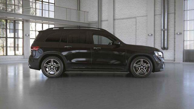 Mercedes-Benz GLB-Klasse 180 Business Solution AMG | Night | Panoramadak | Memory | Keyless | Multibeam | Stoelverwarming |
