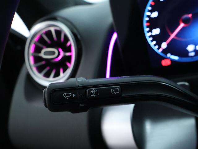 Mercedes-Benz GLB-Klasse 200 AMG Nightpakket 7 Persoons | Panoramadak | Distronic | Keyless-Go | Memory | Sfeerverlichting | Augmented Reality | Inclusief 24 maanden Mercedes-Benz Certified garantie voor Europa.