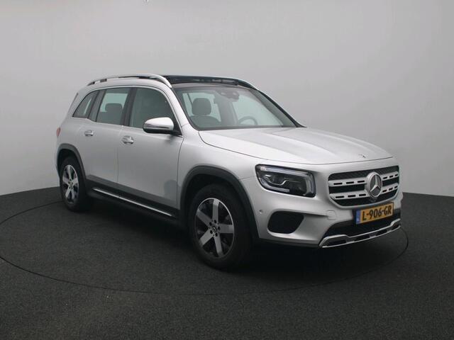 Mercedes-Benz GLB-Klasse 180 Aut. Business Sol. Luxury | Panorama | Mood Light Sfeer | Multibeam |