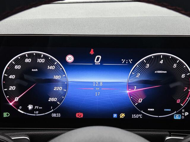 Mercedes-Benz GLB-Klasse 180 Business Solution AMG 7p. | Trekhaak | Derde zitrij voor twee personen | Nightpakket | GUARD 360 ° Vehicle protection Plus | Multibeam LED | Smartphone integratie | Panoramaschuifdak |