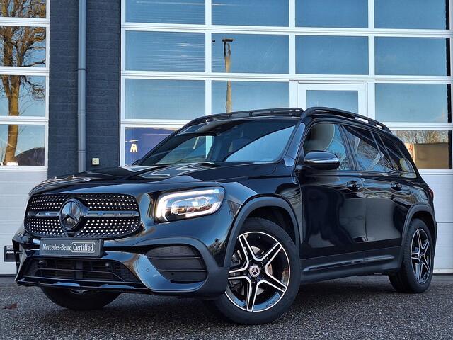 Mercedes-Benz GLB-Klasse 200 Business Solution AMG | Trekhaak afneembaar | Panoramadak | Night pakket | Achteruitrijcamera | Sfeerverlichting | Dodehoekassistentie | Elektrische achterklep