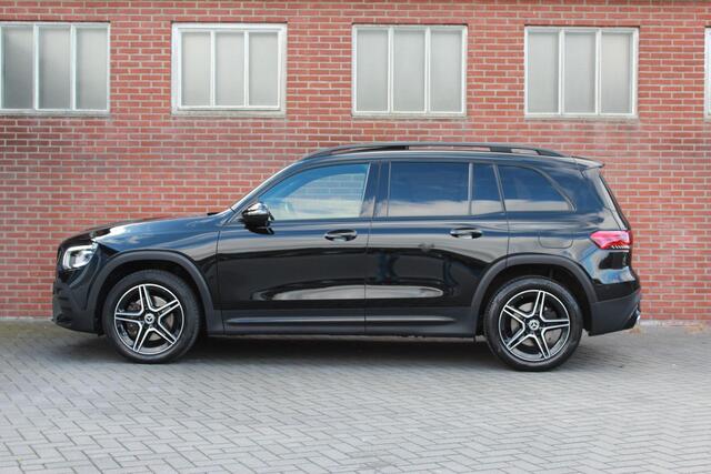 Mercedes-Benz GLB-Klasse 200 Business Solution AMG 7p. | Pano | Sfeer | Carplay |
