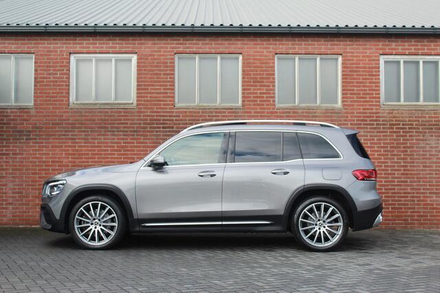 Mercedes-Benz GLB-Klasse 250 4MATIC AMG | Pano | Memory | Burmester | 360 |