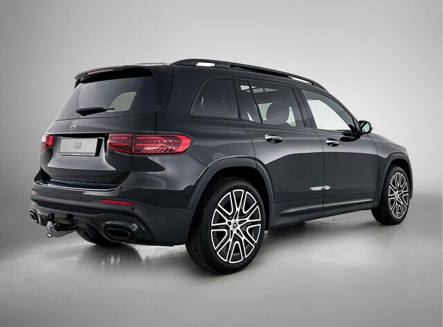 Mercedes-Benz GLB-Klasse 180 Business Solution AMG | AMG Line Plus pakket | Trekhaak | GUARD 360 ° Vehicle protection Plus | Panoramaschuifdak | Nightpakket | smartphone integratie | 360° camera | 20 inch AMG velgen | Head-up display |