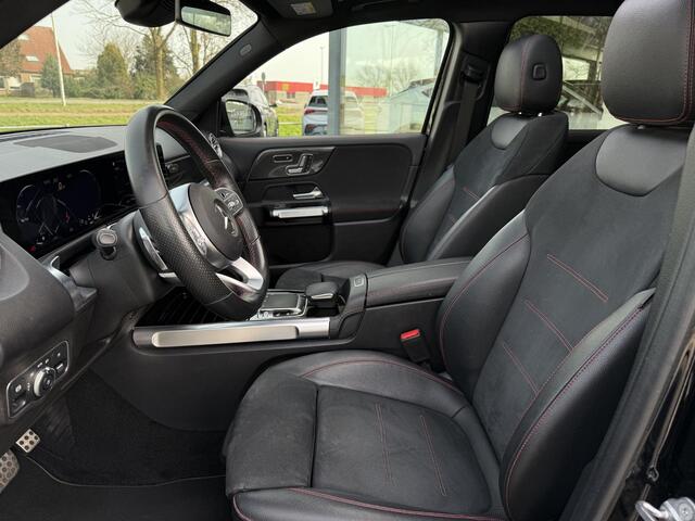 Mercedes-Benz GLB-Klasse Aut. 180 Sol. AMG Edition | Burmester | Panorama | Camera | Multibeam LED | Sfeerverlichting |