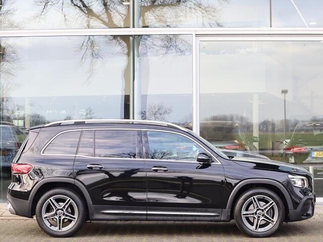 Mercedes-Benz GLB-Klasse 200 AMG line