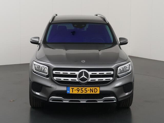 Mercedes-Benz GLB-Klasse 180 Business Solution Luxury | Stoelverwarming | Widescreen | Sfeerverlichting |